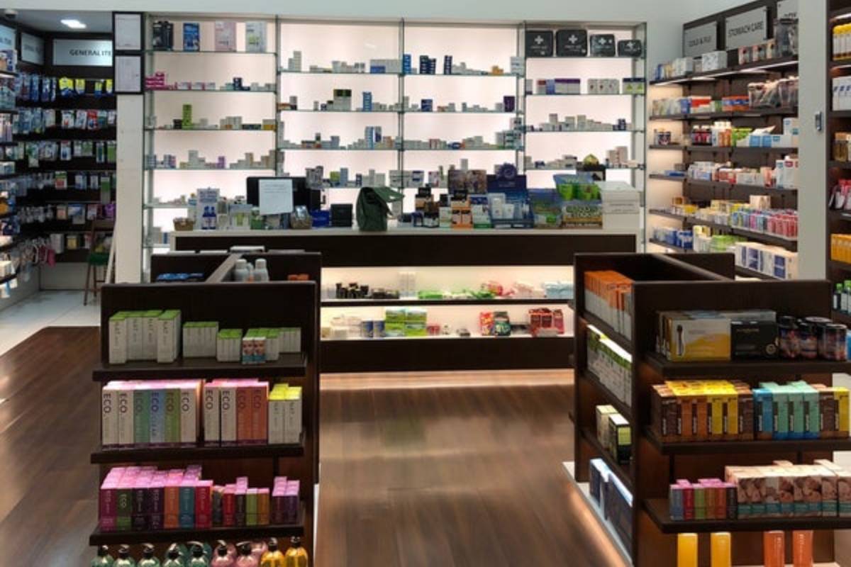 MARINA GREENS PHARMACY (L.L.C)