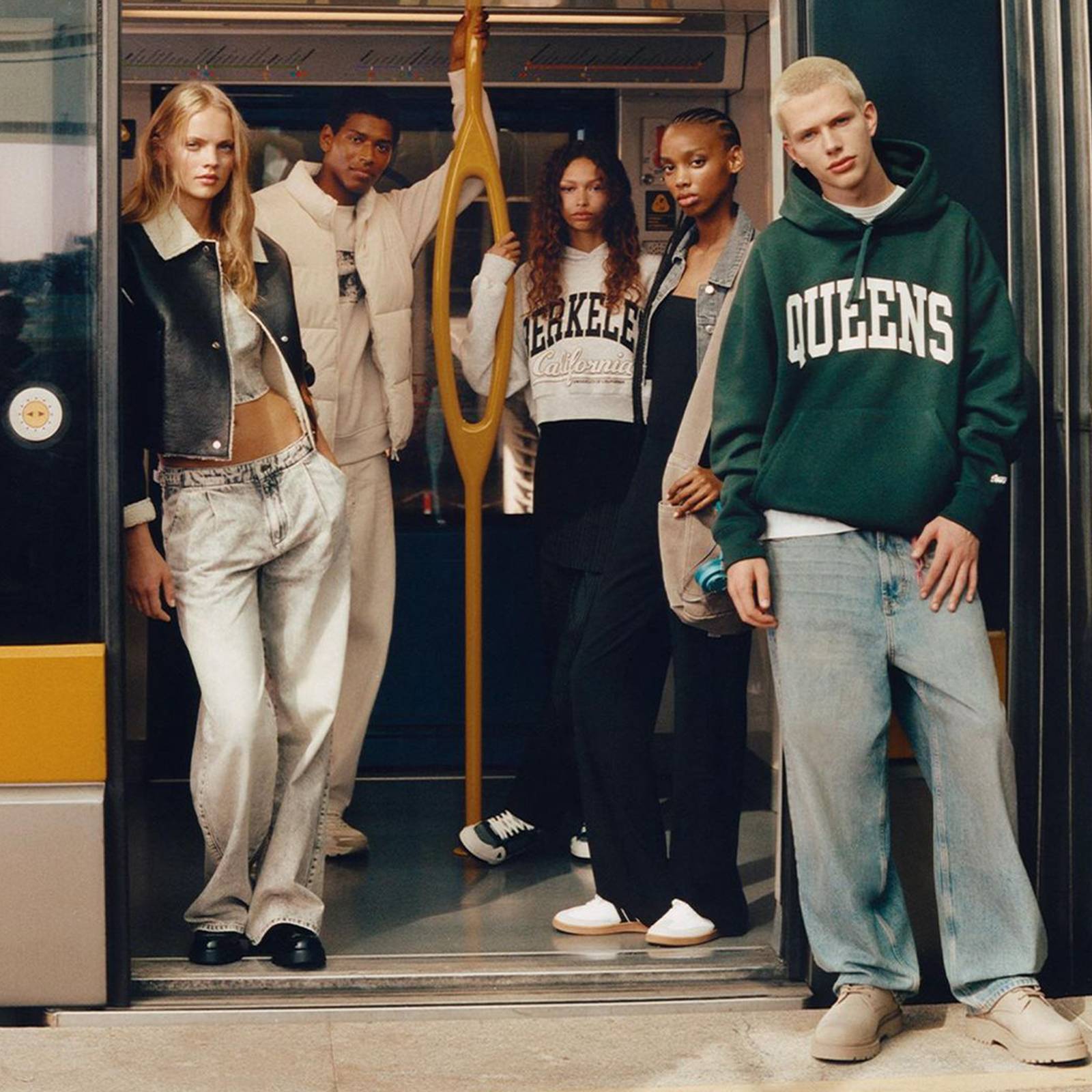 Main Image for PULL&BEAR